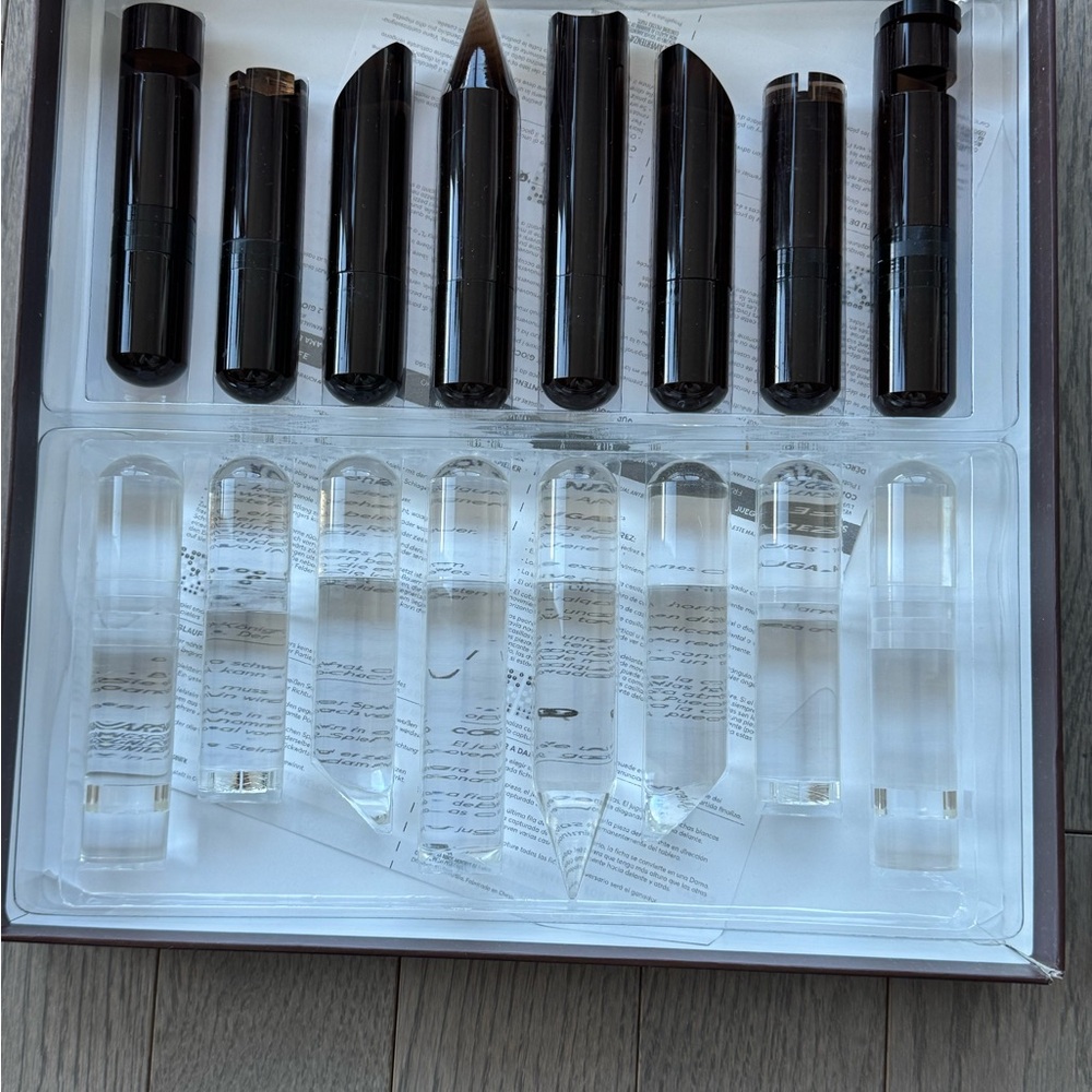 Sunny life Chess and Checkers Lucite Set